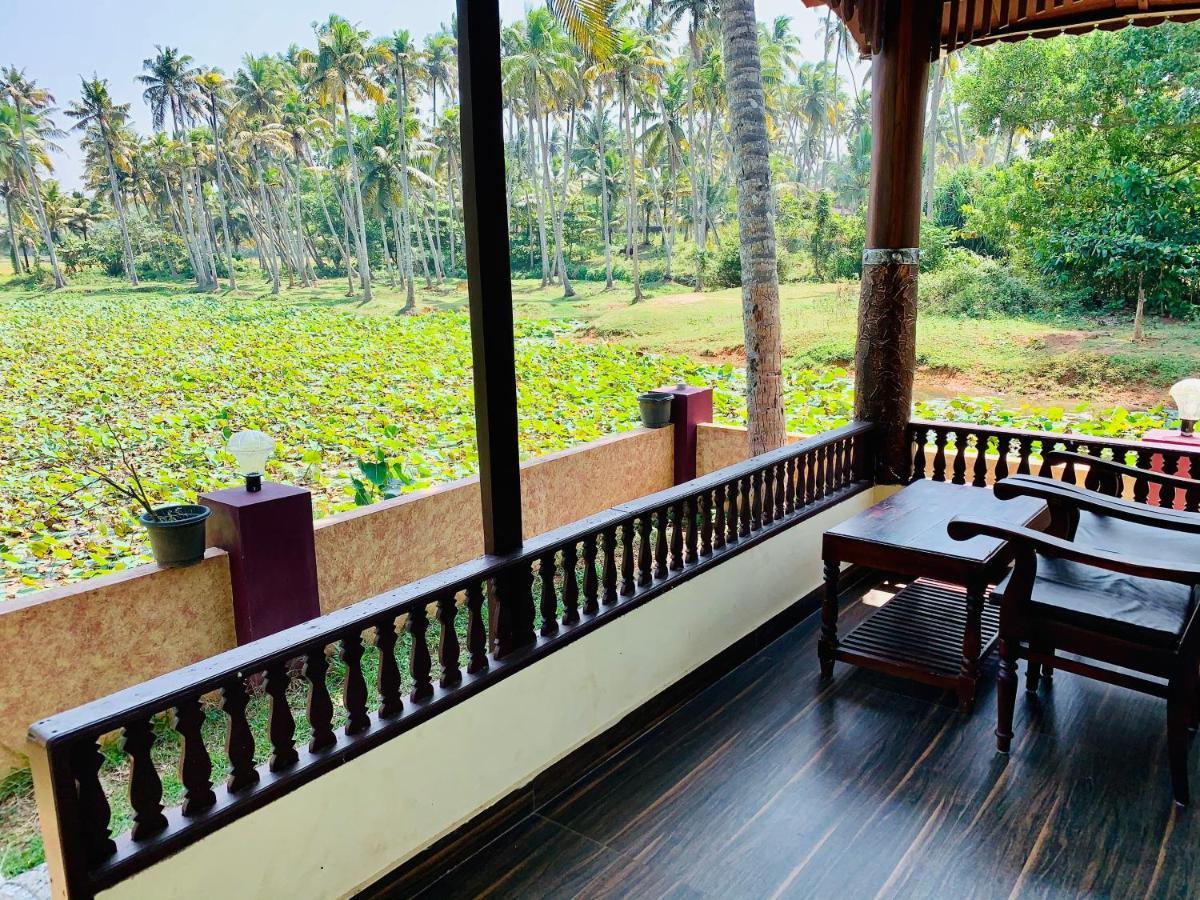 Maadathil Cottages Varkala Exterior photo